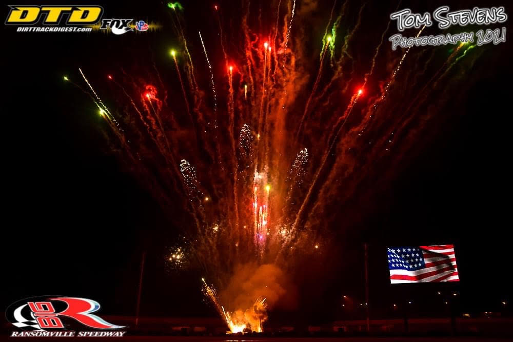 Fireworks & Twin 20’s Highlight Holiday Weekend Show at Ransomville (NY)