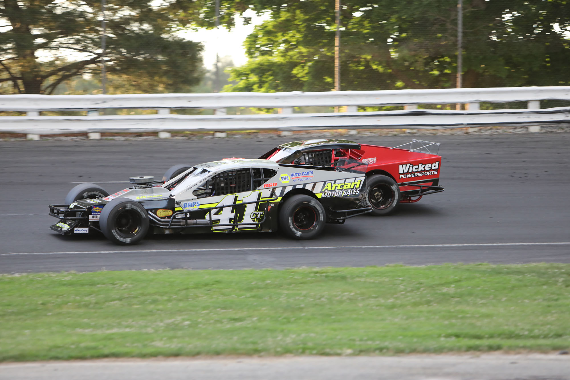 Tyler Chapman Leads Stafford’s SK Lights Into Dunleavy’s Modifiedz Night Extra Distance Event (CT)