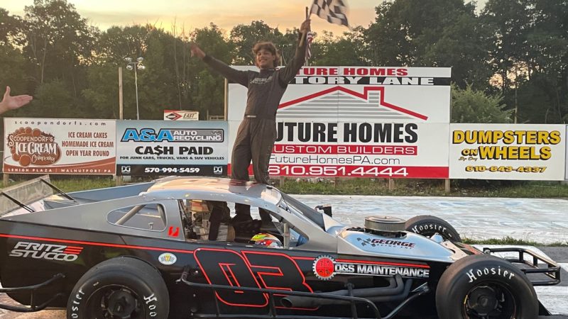 Jaden Brown Picks Up Third in a Row with Sportsman Modifieds at Mahoning Valley Speedway (PA)