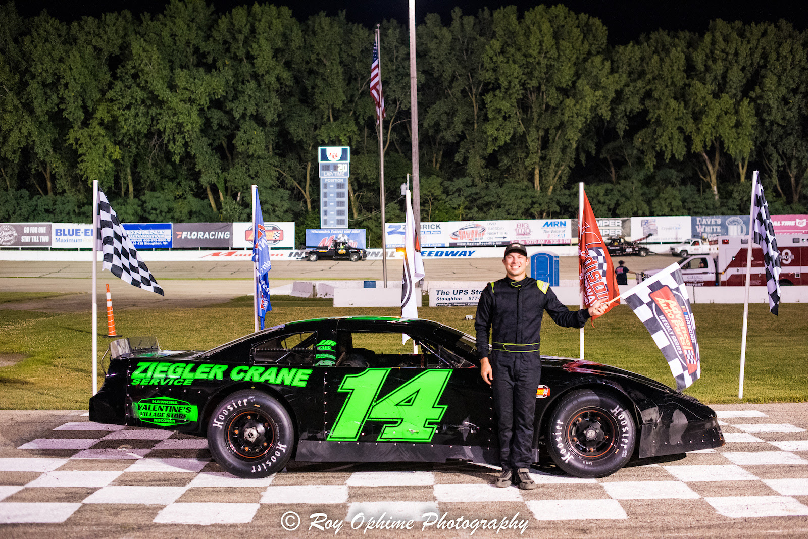 Zack Riddle Wins NASCAR Late Model Feature, $1000 Bounty Posted (WI)