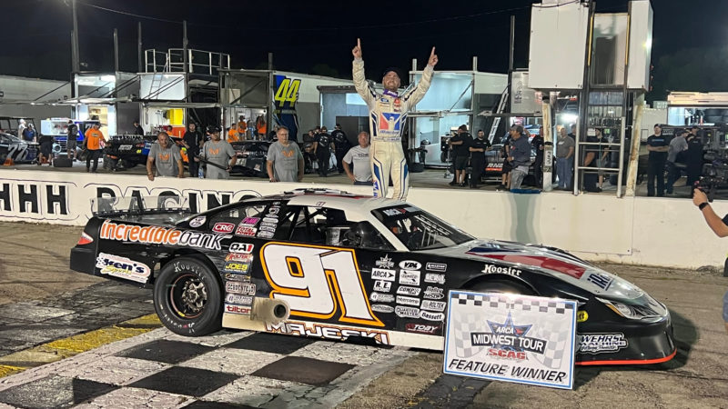 Majeski Holds off Johnson for Third Gandrud Auto Group 250 Win (WI)